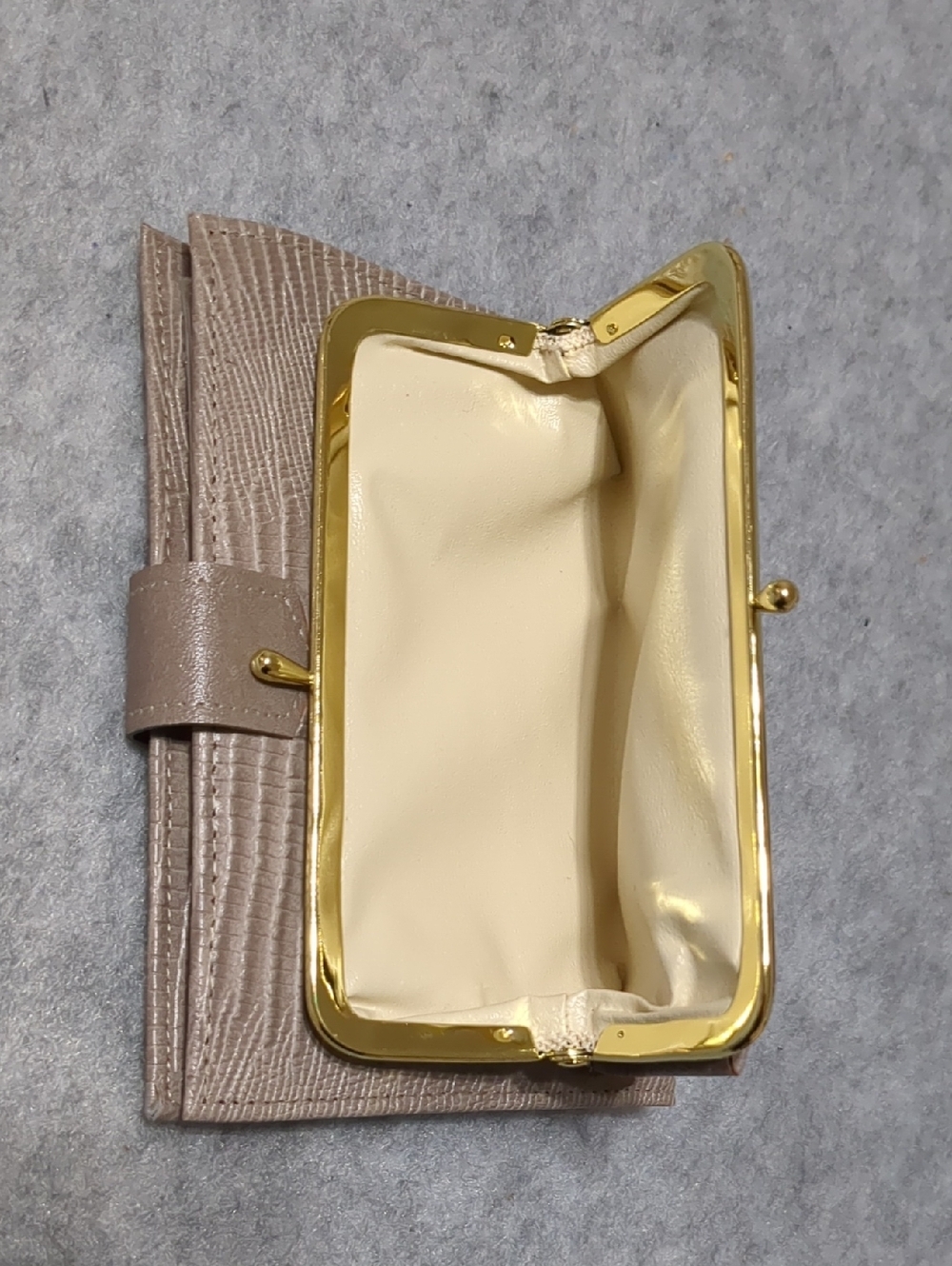 Princess Gardner skinpig leather vintage wallet Credit card Secretary NWT - Picture 11 of 13